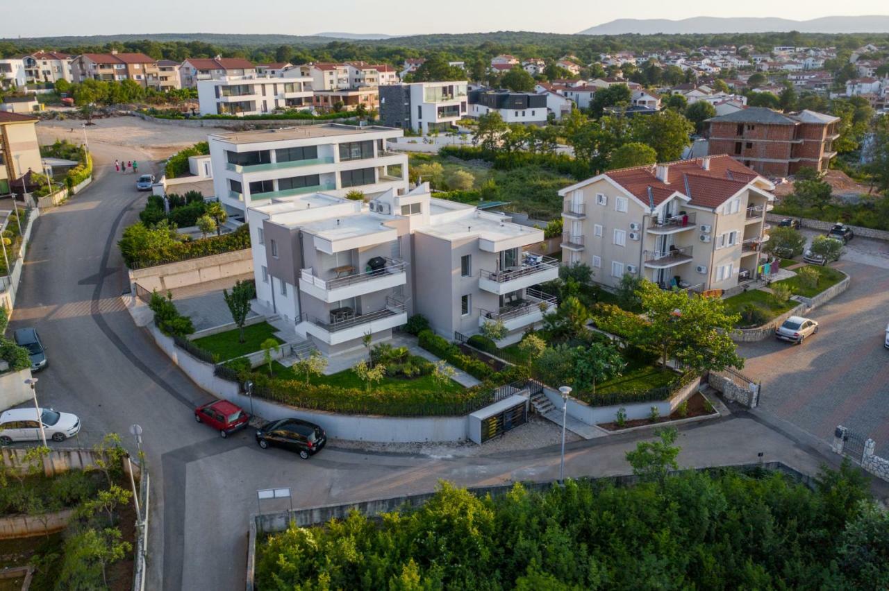 Apartment Rova Малинска Экстерьер фото