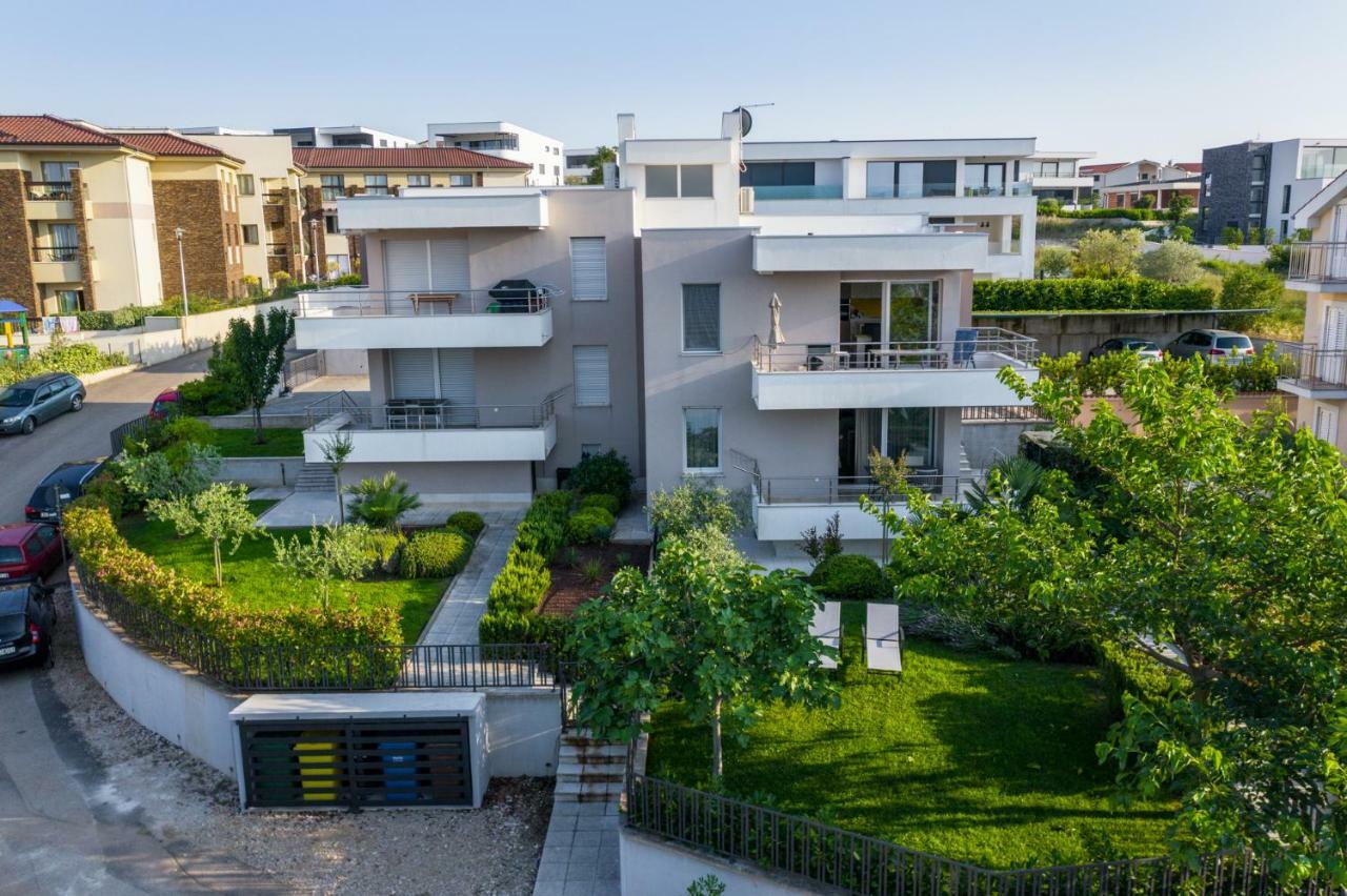 Apartment Rova Малинска Экстерьер фото