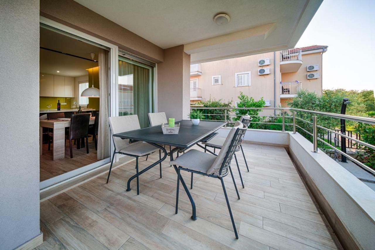 Apartment Rova Малинска Экстерьер фото